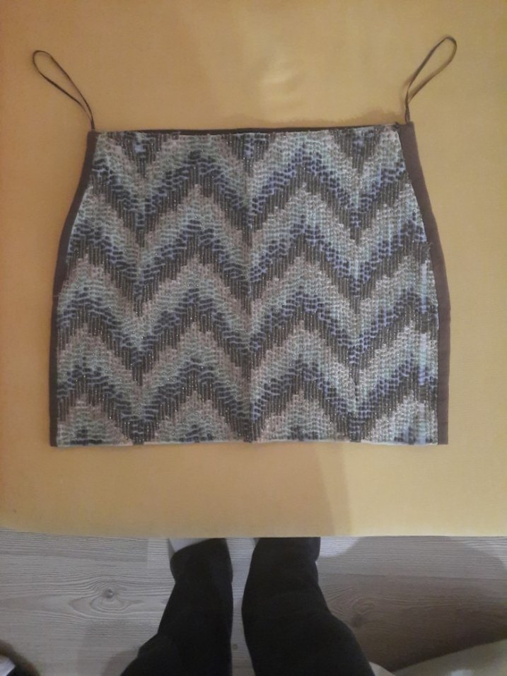 boncuk işlemeli mini etek zara - Görsel 4