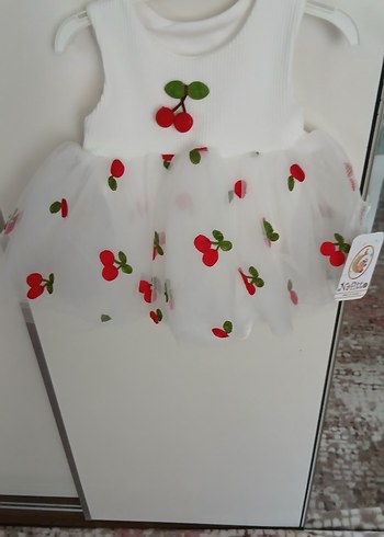 Nakışlı Kiraz Desenli Kız Çocuk Elbise