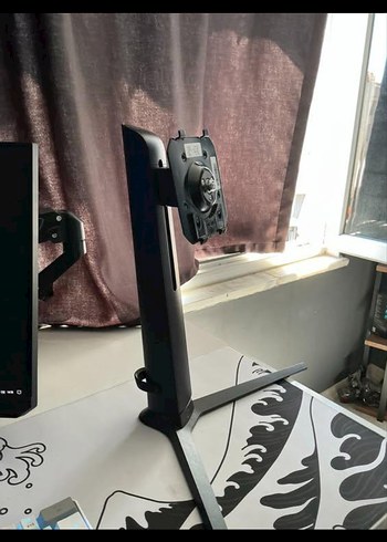 Samsung 24" 165 Hz 1 ms - Görsel 4