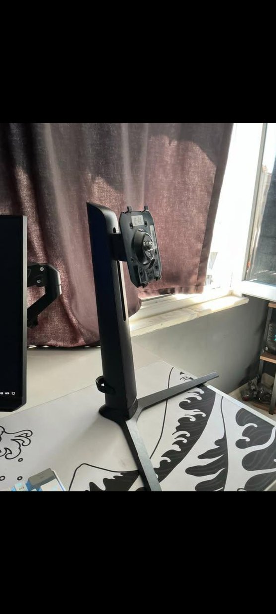 Samsung 24" 165 Hz 1 ms - Görsel 4