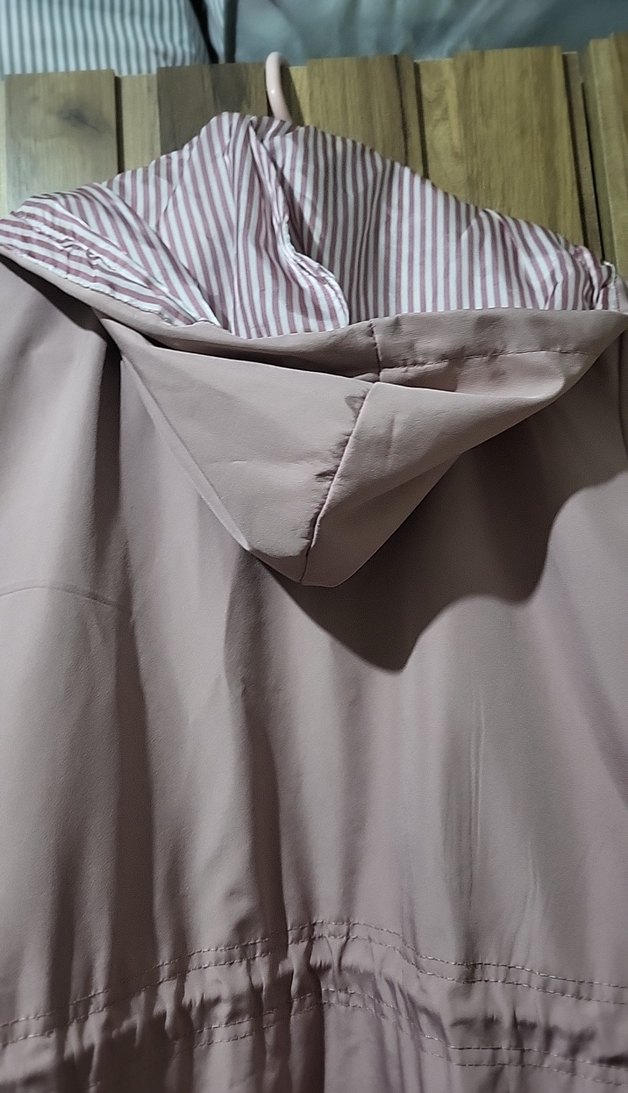 Bej Midi Düğmeli Kadın Yağmurluk - Görsel 3