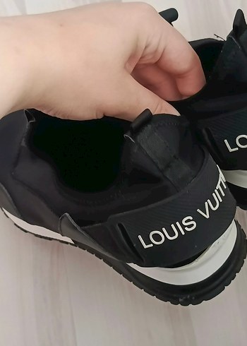 Kadın Siyah Louis Vuitton Spor Ayakkabı - Görsel 5