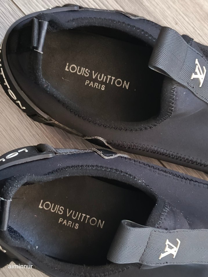 Kadın Siyah Louis Vuitton Spor Ayakkabı - Görsel 2