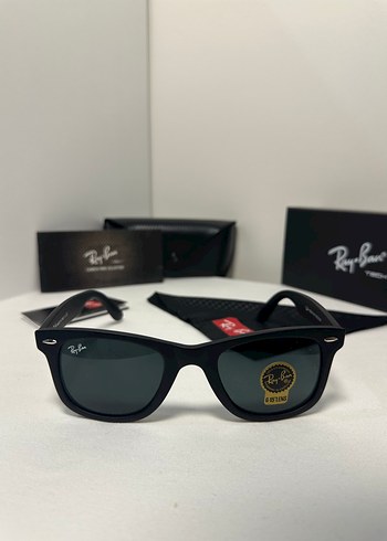 Ray-Ban Siyah Klasik Ünisex Güneş Gözlüğü