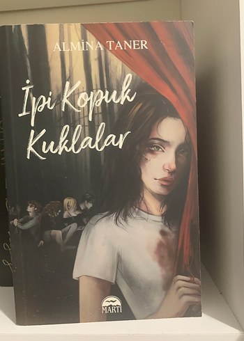 İpi Kopuk Kuklalar - Almina Taner