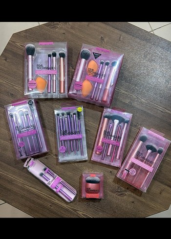 Pembe Makyaj Fırçası Seti