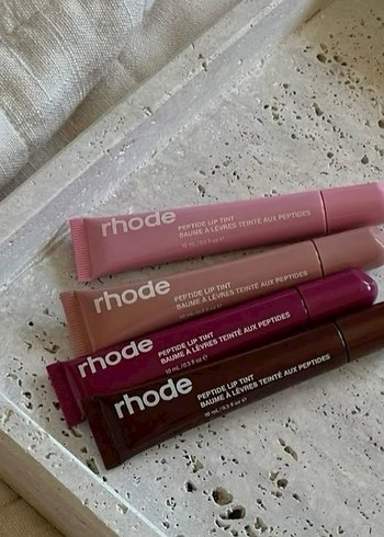 Rhode Peptide Lip Tint Pastel Bej