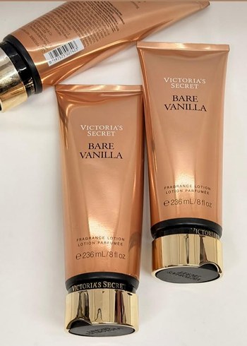 Victoria's Secret Bare Vanilla Vücut Losyonu 236 ml