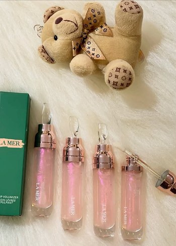 Pastel Pembe Parlak Dudak Parlatıcısı