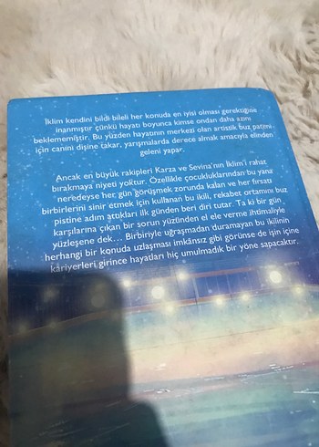  Beden Buzdan Kıvılcım - Adora Yağmur