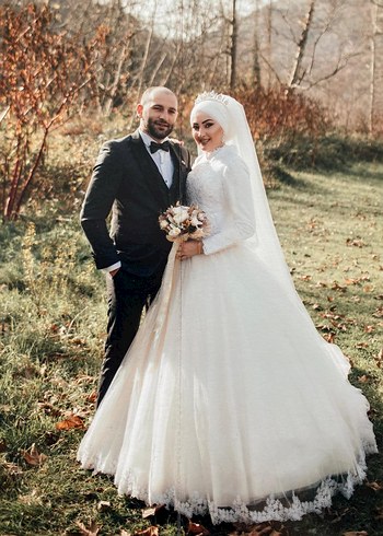 38 Beden Uzun Kollu Beyaz A Kesim Tesettür Gelinlik