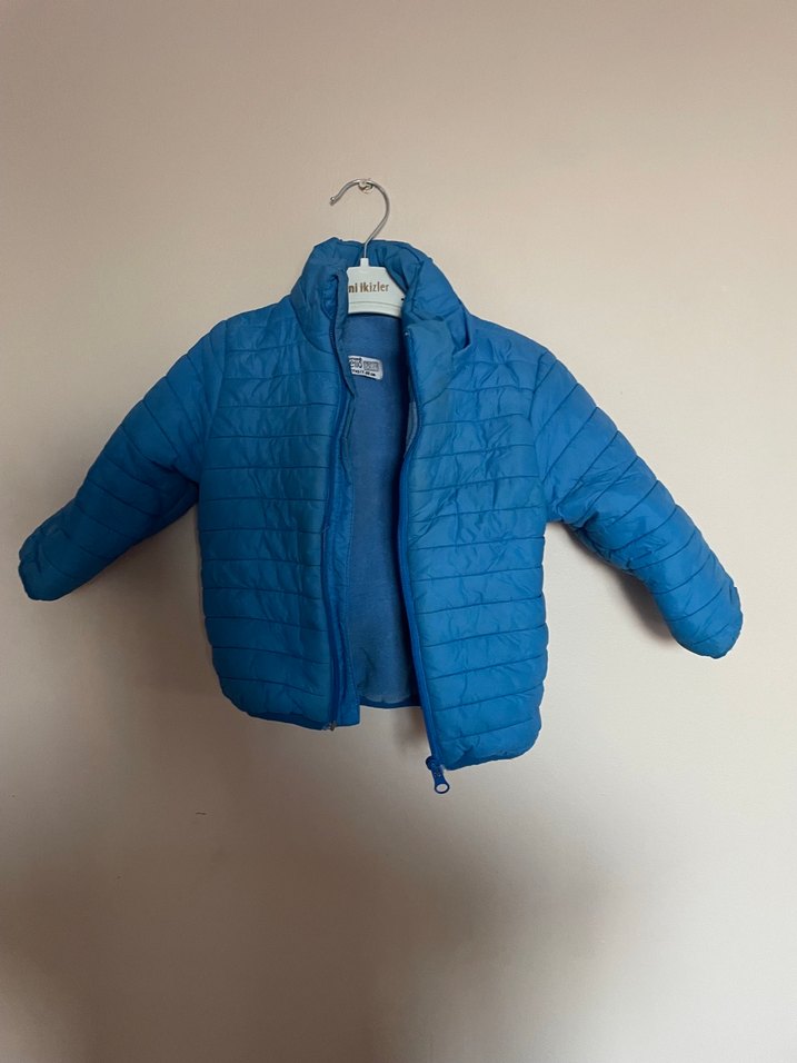 Erkek Çocuk Mavi Fermuarlı Mont - Görsel 2