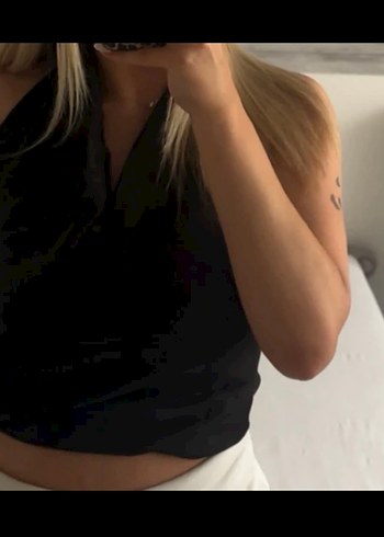 Diğer Siyah Drapeli V Yaka Kolsuz Mini Bluz