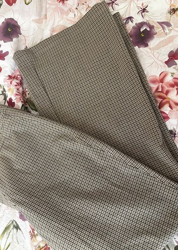 Bej Pilili Kadın Kumaş Pantolon Stradivarius - Görsel 3