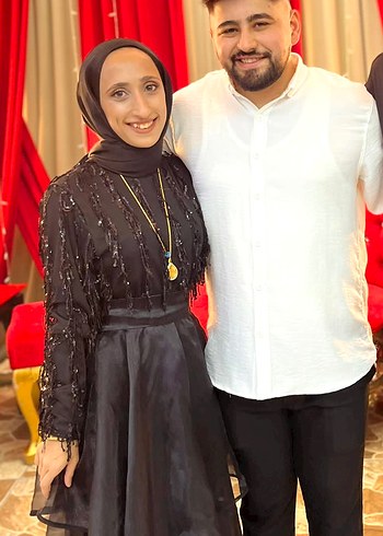 Siyah Etnik Desenli Uzun Tesettür Abiye - Görsel 5