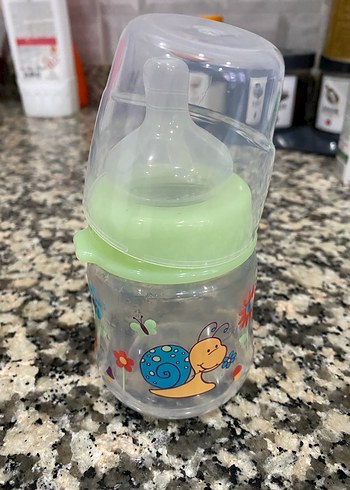 Pastel Yeşil Bebek Biberonu - Görsel 2