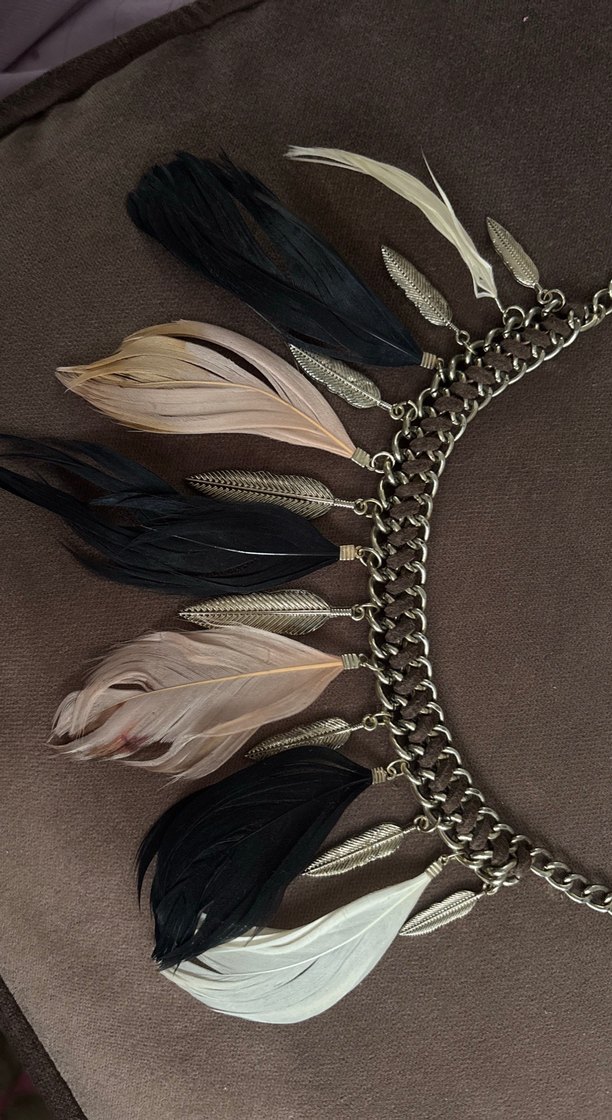 Etnik Desenli Zincir Detaylı Kısa Tüylü Kolye - Görsel 3