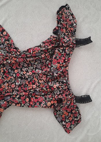 Mango vintage çiçek desenli bluz