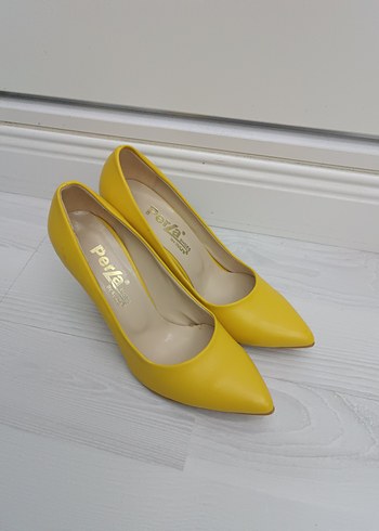 Sarı Stiletto Topuklu Kadın Ayakkabı - Görsel 2