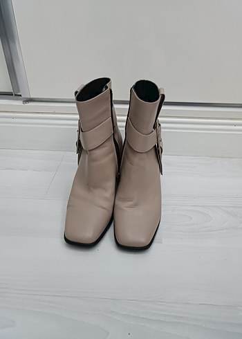 Vizon Deri Tokalı Kadın Topuklu Bot - Görsel 3