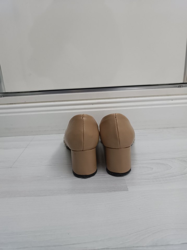 Bej Kadın Klasik Topuklu Ayakkabı - Görsel 4