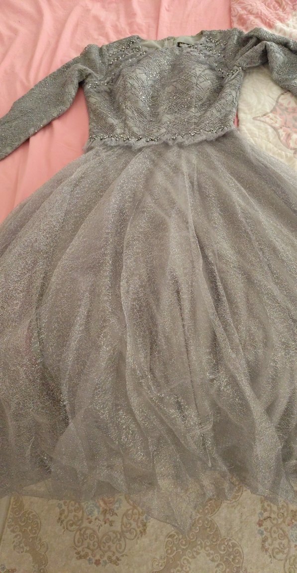 Dantel Detaylı Gri Uzun Kollu Nişan Elbisesi - Görsel 5