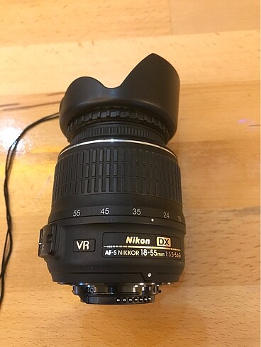 nikon af-s dx nikkor 18-55mm lens