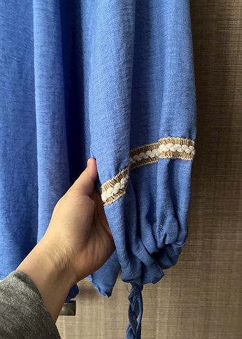 Mavi Nakışlı Uzun Kollu Keten Gömlek - Görsel 2