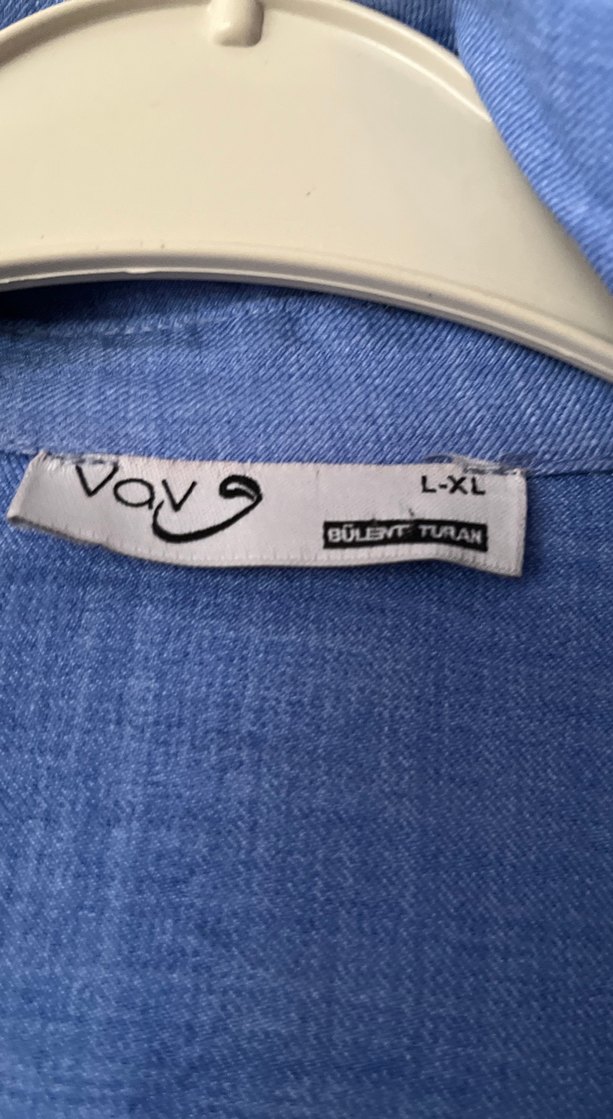 Mavi Nakışlı Uzun Kollu Keten Gömlek - Görsel 3