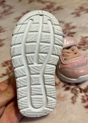 Kız Çocuk Pembe Bağcıklı Cırtlı Spor Ayakkabı - Görsel 3