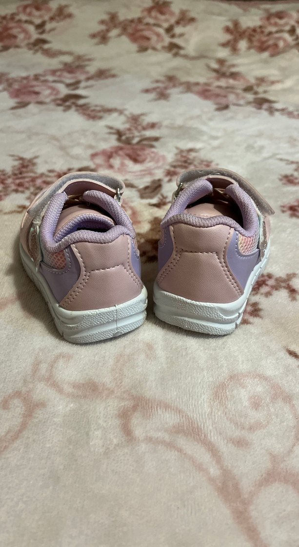 Kız Çocuk Pembe Bağcıklı Cırtlı Spor Ayakkabı - Görsel 5