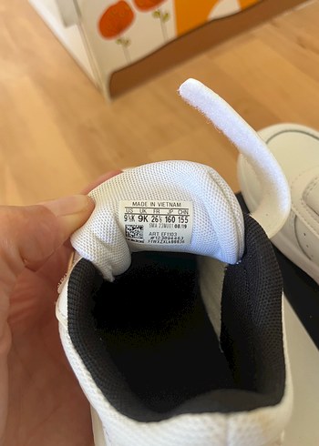 26 Beden beyaz Renk Adidas Beyaz Erkek Çocuk Sneakers