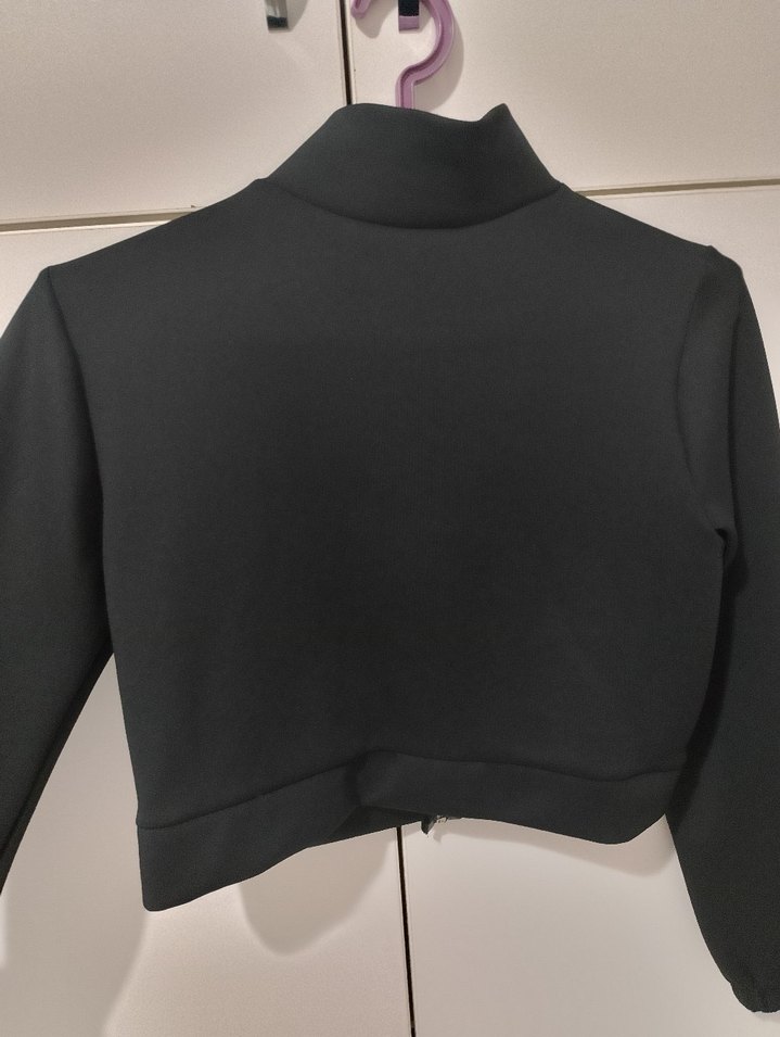 Jordan Siyah Fermuarlı Crop Spor Ceket - Görsel 3