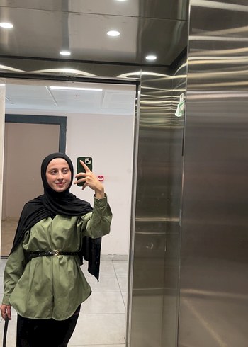 Yeşil gömlek - Görsel 3