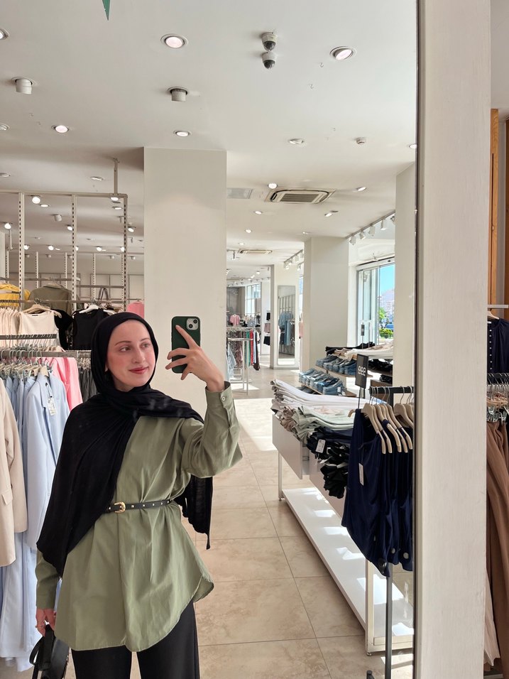 Yeşil gömlek - Görsel 2