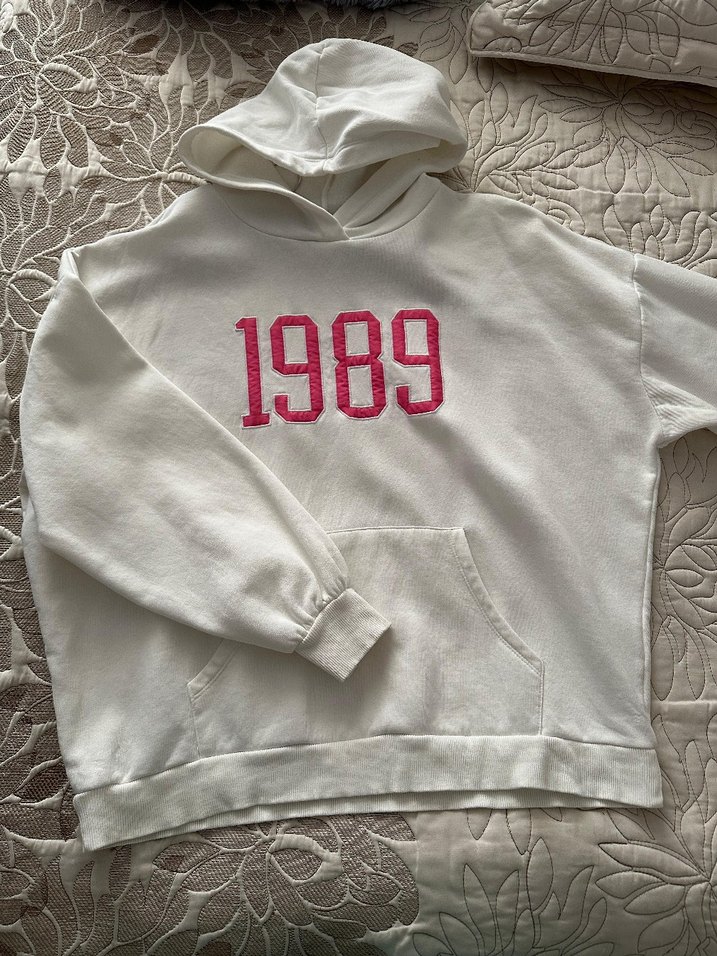 Trendy Beyaz Kapüşonlu Sweatshirt 1989 Baskılı - Görsel 2