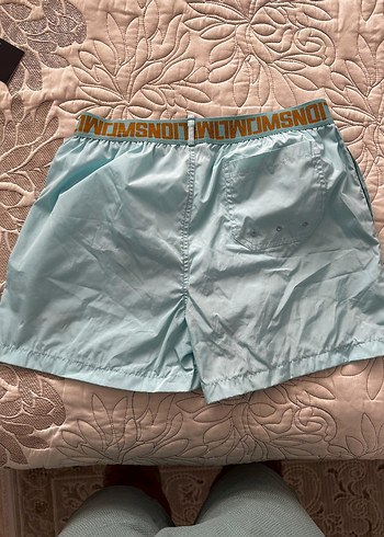 Yurt dışı malı şort 70$ - Görsel 3