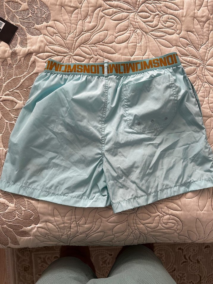 Yurt dışı malı şort 70$ - Görsel 3