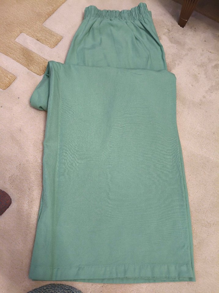 Yeşil Rahat Kesim Kadın Kumaş Pantolon - Görsel 4