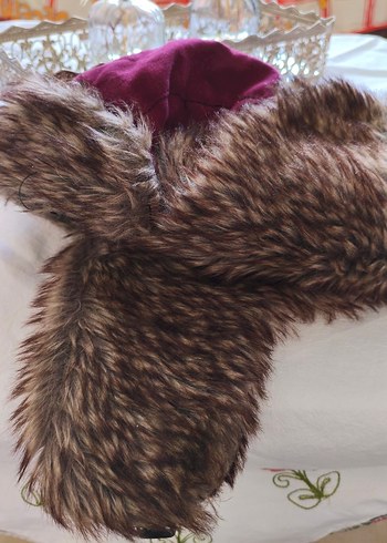 Bordo Kürklü Şapka - Görsel 2