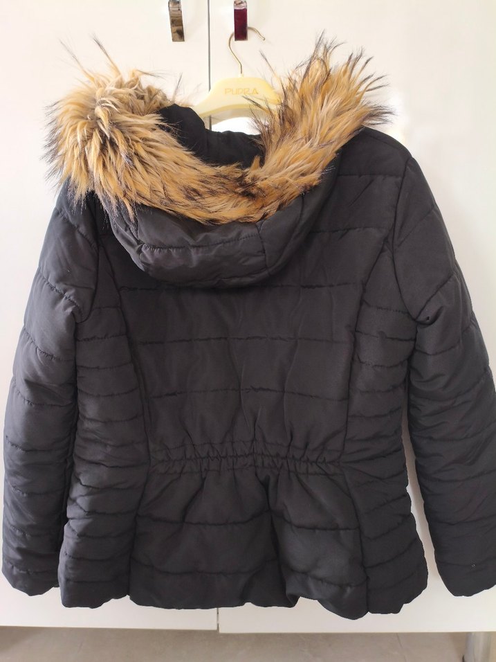 Kürk Detaylı Siyah Kadın Mont - Görsel 2