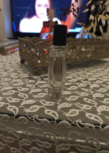 Bargello Kadın Parfümü 141 Kodlu - Görsel 2