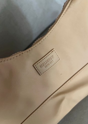 Pull and Bear Bej Minimalist Fermuarlı Kadın Deri Çanta