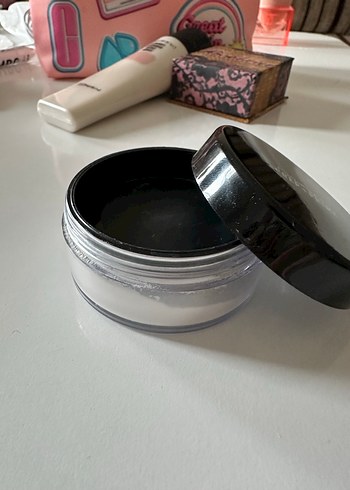 MAC Prep+Prime Beyaz Toz Pudra - Görsel 2