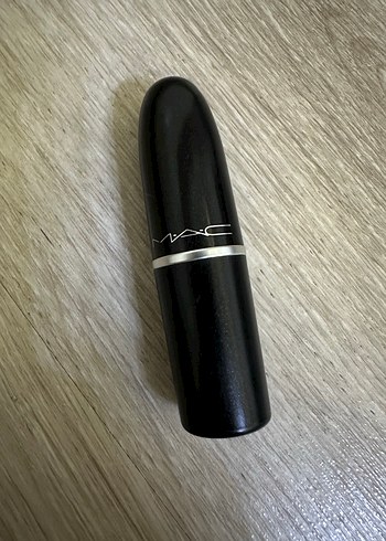 Mac 612 Russian Red
