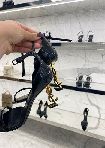 Yves Saint Laurent Yves Saint Laurent Altın Stiletto Topuklu Kadın Ayakkabı