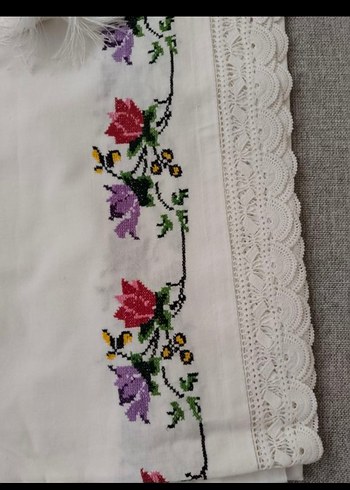 Nakışlı Beyaz Yastık etek  ve pohçasi - Görsel 2