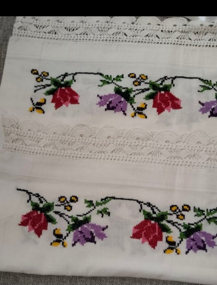 Nakışlı Beyaz Yastık etek  ve pohçasi - Görsel 3