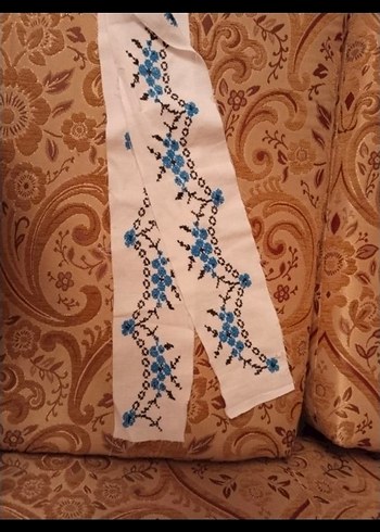 El İşi Nakışlı Çiçek Desenli Kumaşlar - Görsel 3