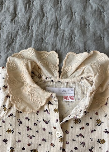 Dantel bebe Yakalı Nakışlı Kız Bluzu - Görsel 3